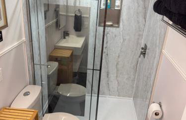 Castaway on Treasure Island NPR - Foto 11