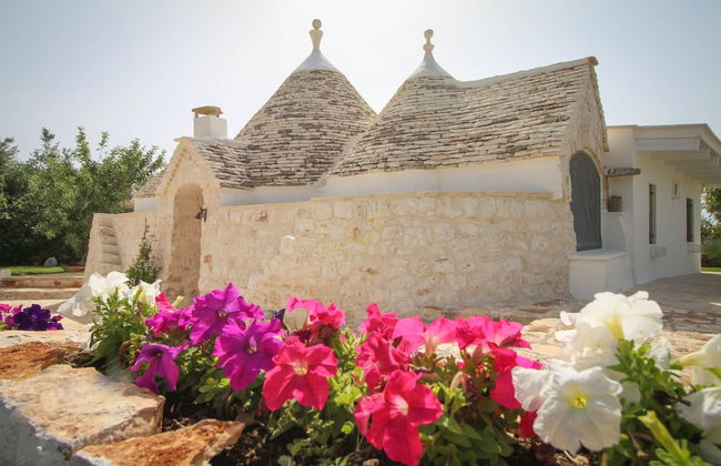 TD Trulli della Rosatella Typical Trulli w/ Pool - Foto 22