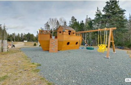 Waterfront Family & Pet Friendly Home with Hot Tub "Sandpiper Shores" - Foto 45