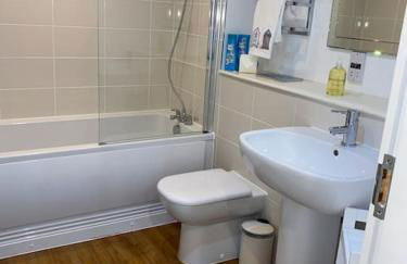 Riverside View Apartment in Balloch, Loch Lomond - Foto 18