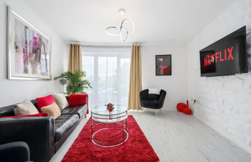 Cityfront Luxe Apt Near City Centre Facing Etihad & Coop Live, Free Parking - Foto 30