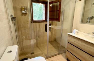 Masía Can Janet alojamiento rural con piscina privada en plena naturaleza - Foto 21