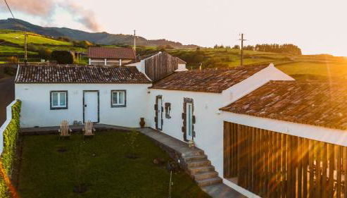 Casas da Chaminé Eco Country Lodge - Photo 3