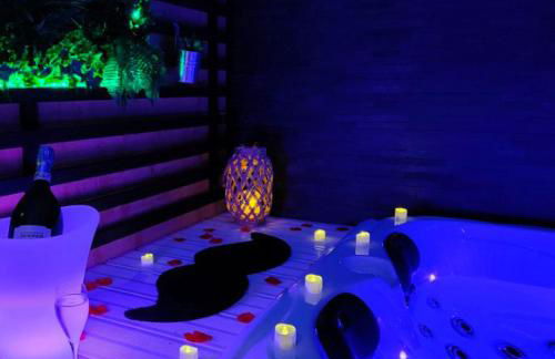 La Gaillardise - love room - Spa & Sauna - Espace privatif - Foto 1
