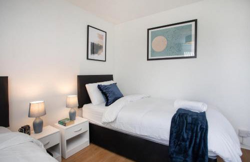 Rawmarsh House, Rotherham for contractors & Families, off-road parking, high speed wifi - Foto 43