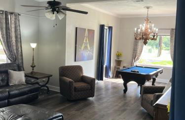 Train Depot - 3 BR Home with Pool, Sand Volleyball & Pool Table - Foto 47