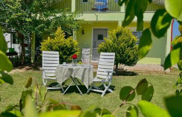 Felix Villa - Foto 1