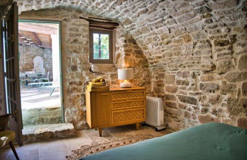 Mas piscine exposition sud Proche Uzès - Foto 30