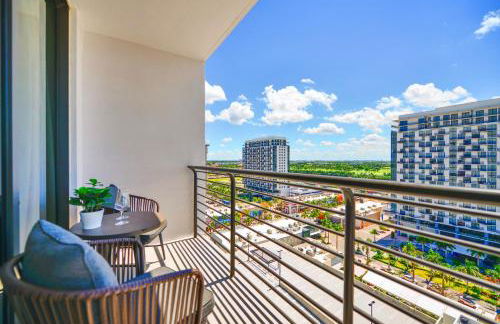 Modern Hotel with Pool & Gym in Prime Doral Location - Foto 5