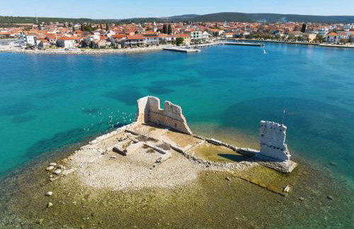 Holiday home Iva with pool - Foto 39