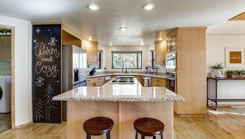 Hot Tub Ponderosa Paradise Overgaard Cabin - Foto 3