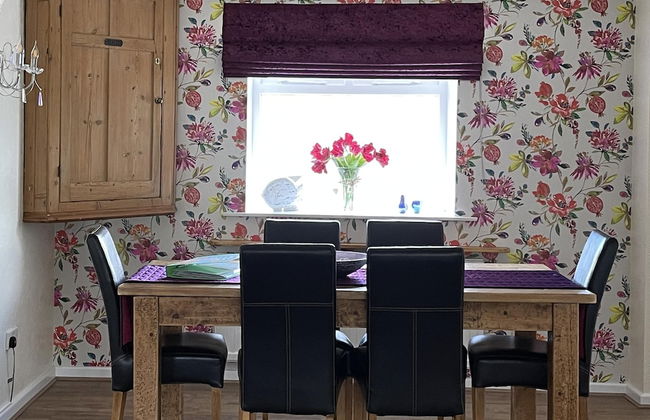 Stunning Two Bedroom Cottage in Honley - Foto 16