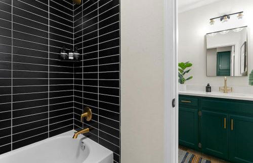 The Mad Hatter - Heated Pool Gameroom & More - Foto 66