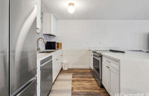 NEW Beachfront Condo - Photo 11