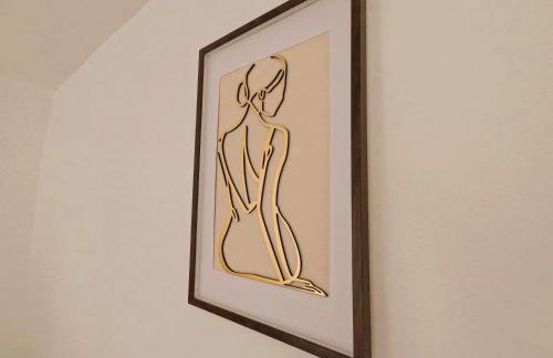 Stylish Rooftop Retreat with Hot Tub with Loutraki Beach - Foto 21