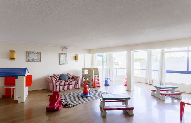 MR Mar Suites - Photo 48