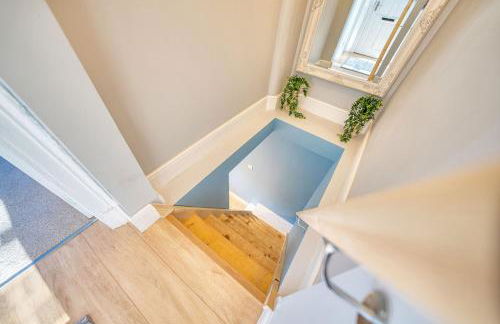 3-Bed Flat Free Parking 10 Mins to City Centre - Foto 14