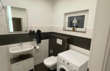 Modernes 2-room Apartment mit Terrasse - Foto 8