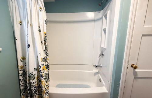 Peaceful Hideaway in Central Fargo - Foto 11