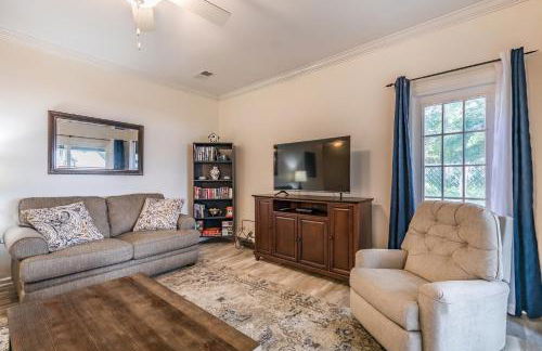 NEW LISTING! Views of Intracoastal Waterway - Sleep 4 - Foto 8