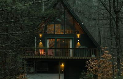 Nine Sides Lodge- Cozy A-Frame makes base camp for ADK Adventures - Foto 6