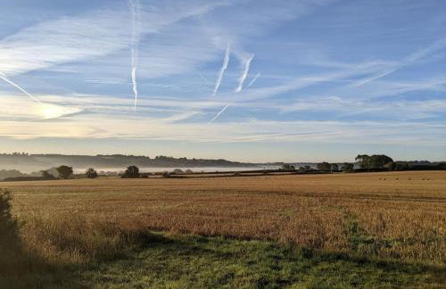 Stylish 3 bed Cotswold cottage with stunning views - Foto 31