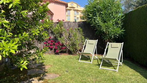 Villa con jardín en Oliva Nova Golf a 100m de la playa - Foto 5
