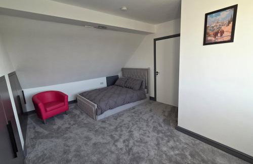 3 bedrooms - for families and contractors - lovely home - Foto 7