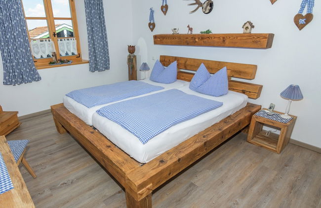 Quaint Holiday Home in Feldwies near Ski Area - Photo 5