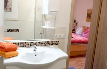 Schlossalm Ferienwohnungen - Foto 32