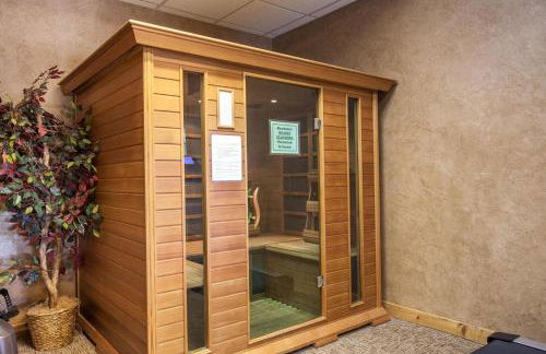 1BR Village At Indian Point 503 near SDC Free Tickets Daily up to 500 - Foto 34