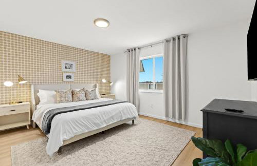 Renovated 1BR Upper Flat Modern King Suite - Foto 2