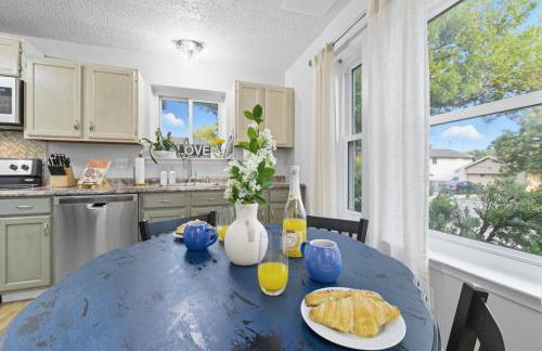 Luxe Family Escape with Games Hot Tub and Yard - Foto 21