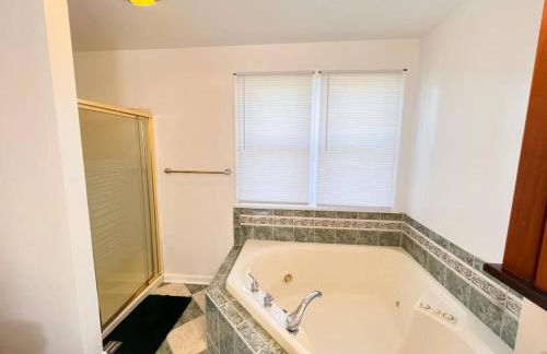 Cozy 5 bedroom Home mins from RIT - Foto 1