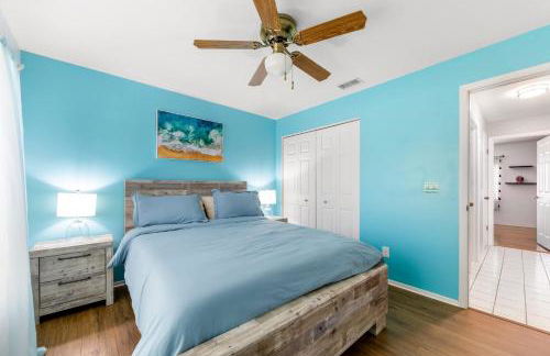 3BR Wesley Chapel Retreat with Private Pool - Pet-Friendly - Spacious Parking - Photo 20