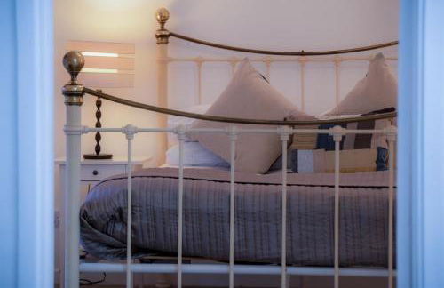 Caleb's Cottage - 4 Bedroom Cottage - Solva - Photo 43