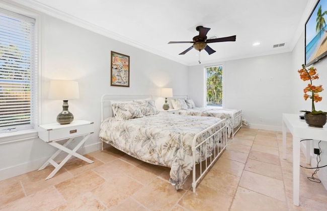 Villa Del Mar 5 Bedroom Home by RedAwning - Photo 2