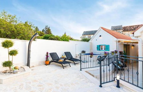 2 Bedroom Stunning Home In Nerezisca - Foto 14