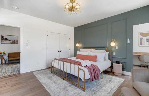 Whitewater Villa - 5BR Luxury Retreat with Hot Tub - Foto 35