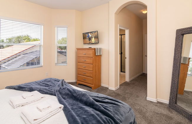 Paradise Found - Photo 36