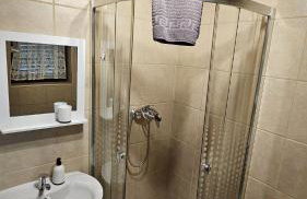 MALA KUĆA, Lič - Foto 15