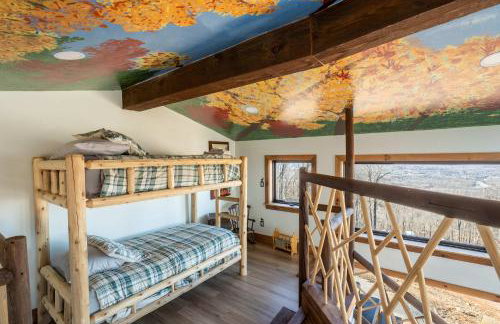 The Mighty Sycamore Treehouse at Treetop Escapes - Foto 42