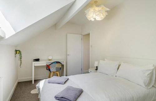 3 Bed in Whaley Bridge oc-h31967 - Photo 22