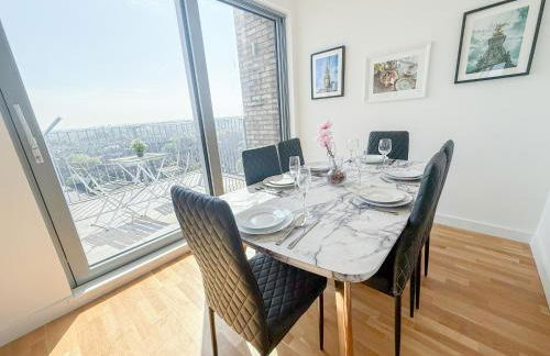 Lux 3-Bedroom Penthouse in Battersea with 3 Private Balconies near Clapham , Nine Elms by NourNest Apartments - Foto 14