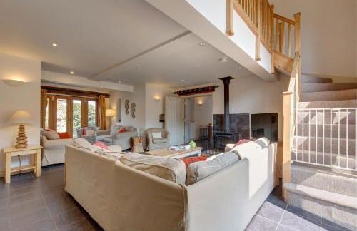 Long Barn, Rookery Farm - Photo 5