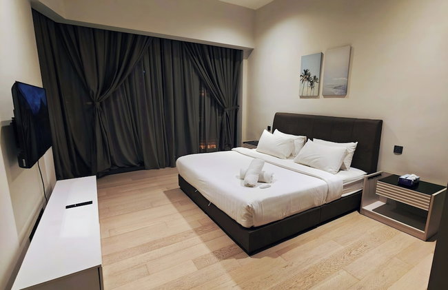 Star Residence by Axquisite Suites - Photo 12