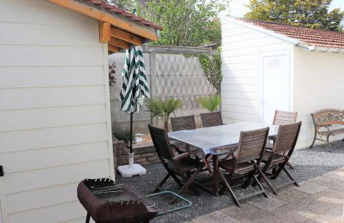 Villa des sables avec 1 studio pour 2 personnes pouvant être complété par une chambre avec sa salle de bain et WC si 4 personnes - Foto 12