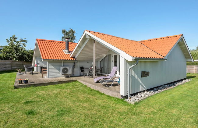 2 bedroom House in Broager with terrace - Photo 1