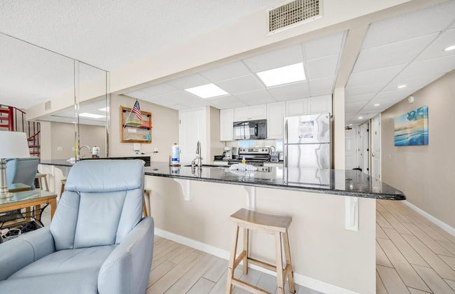 Edgewater Tower 2-1208 - Foto 50