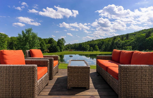 Secluded Berkshires Estate + Private Pond/pool,theater, Gym Sunny Pond - Foto 4